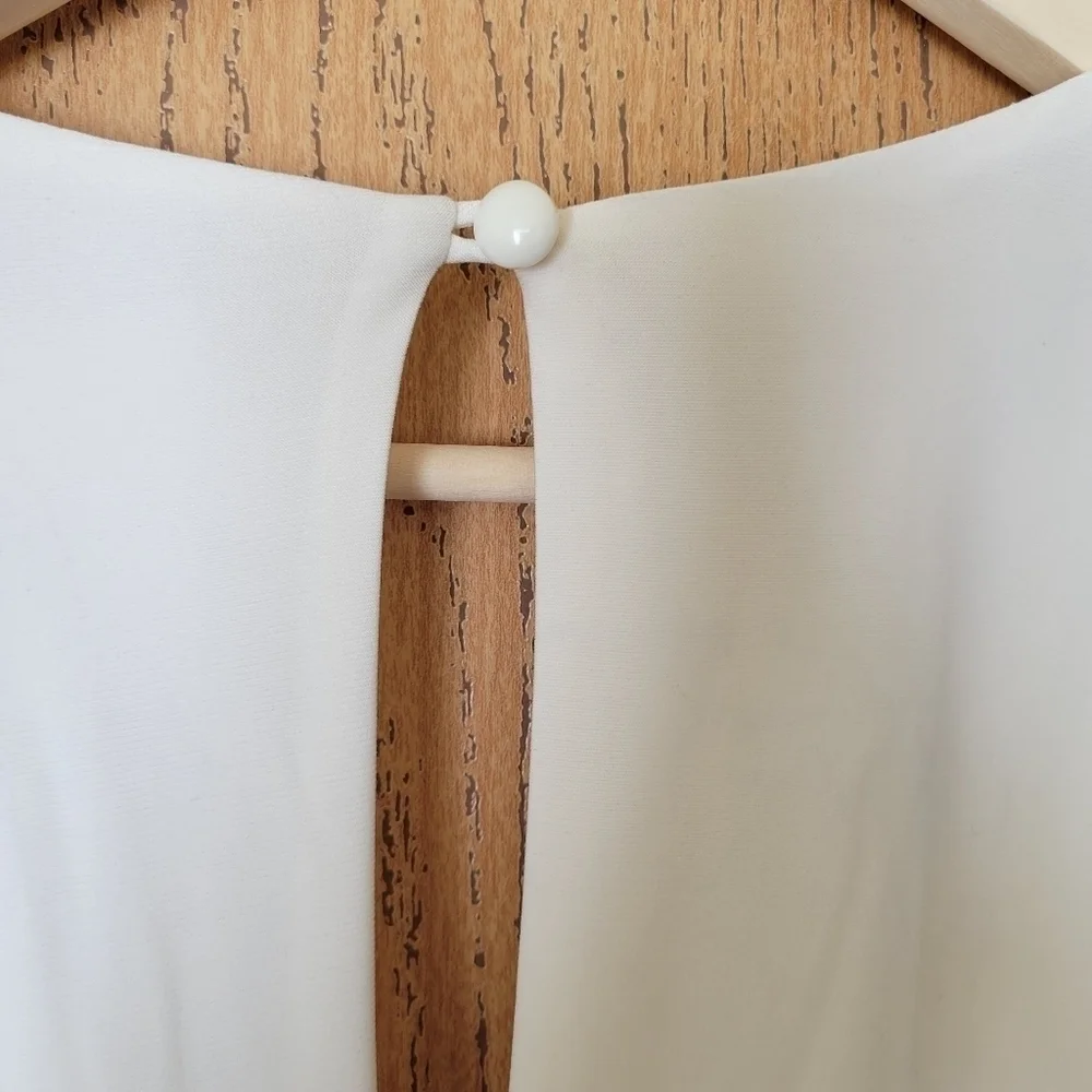 Emma & Michelle black & white V plunge neckline sleeveless jumpsuit S - Picture 8 of 8